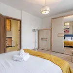 Apartament 11 Listopada Comfort By Bookinghost *