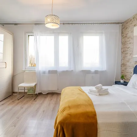 11 Listopada Comfort By Bookinghost Appartamento Katowice