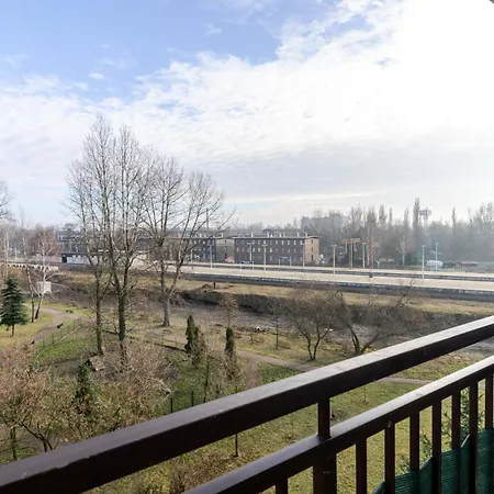 Апартаменты 11 Listopada Comfort By Bookinghost