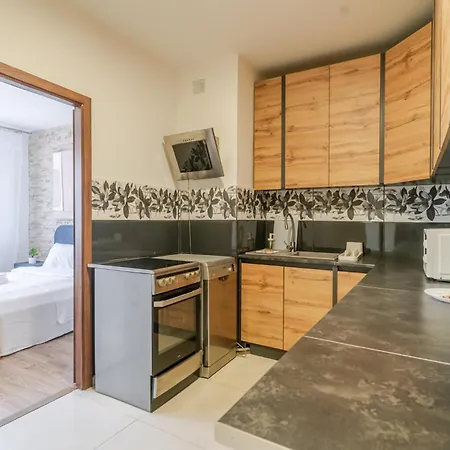 Апартаменты 11 Listopada Comfort By Bookinghost *