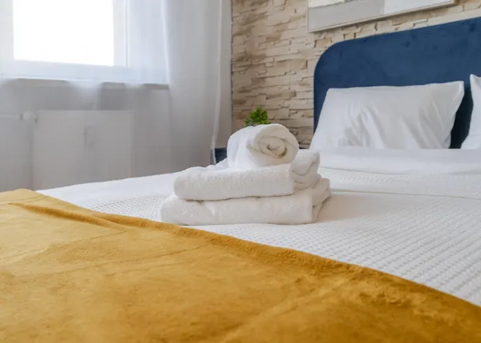 11 Listopada Comfort By Bookinghost