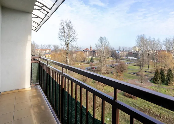 11 Listopada Comfort By Bookinghost 卡托维兹